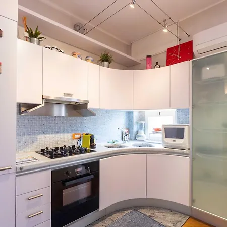 Apartment Rembrandt 27 *
